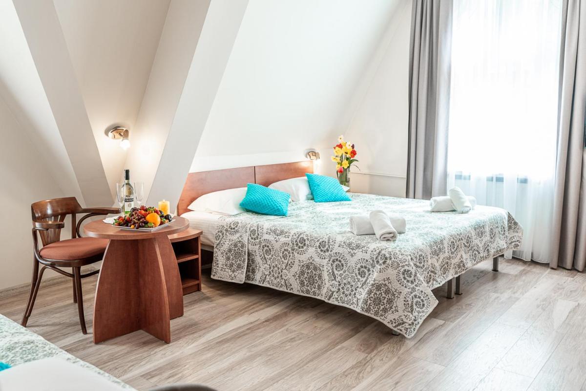 Hotel Cis Swinoujscie Kültér fotó