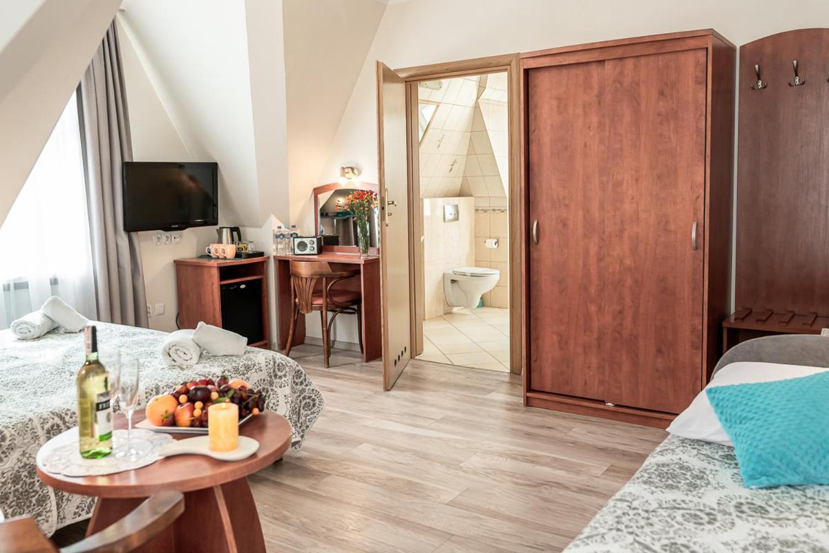 Hotel Cis Swinoujscie Kültér fotó