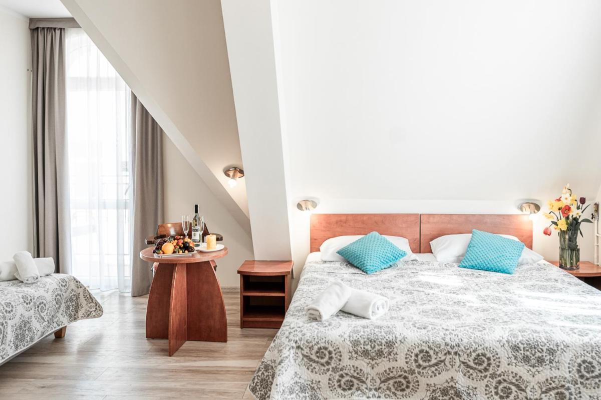 Hotel Cis Swinoujscie Kültér fotó
