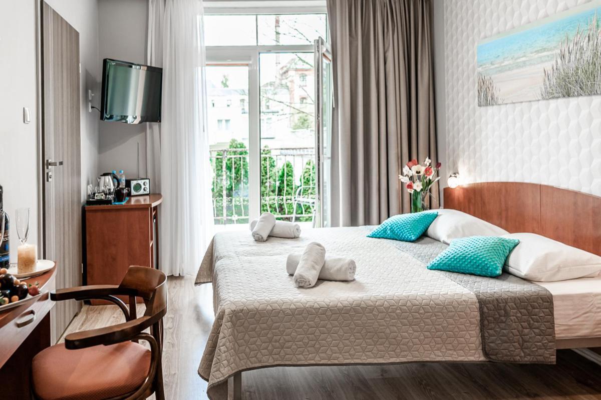 Hotel Cis Swinoujscie Kültér fotó
