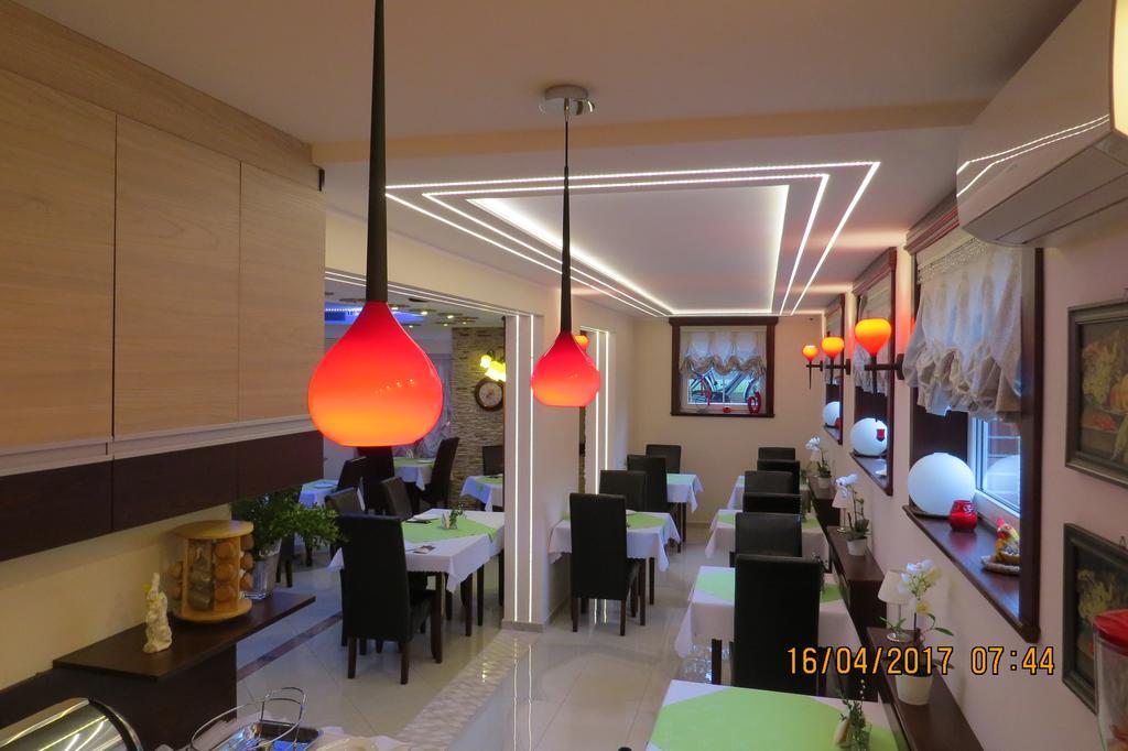 Hotel Cis Swinoujscie Kültér fotó