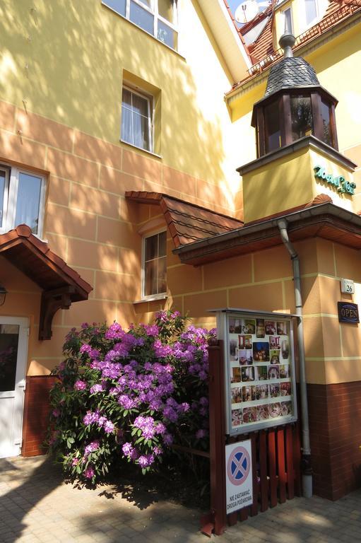Hotel Cis Swinoujscie Kültér fotó