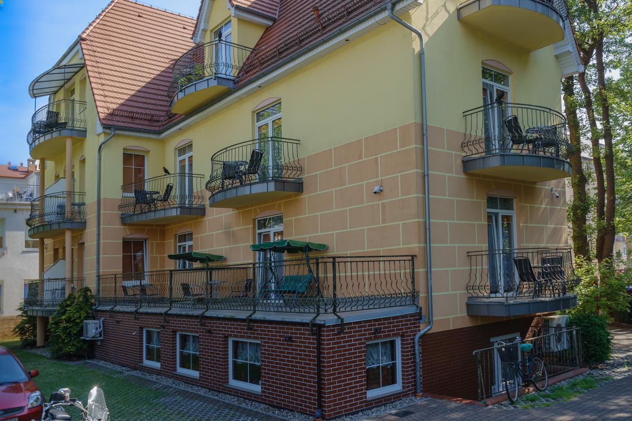 Hotel Cis Swinoujscie Kültér fotó